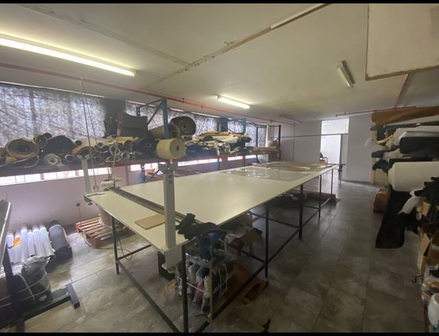 1,300M² WAREHOUSE TO LET IN WESTMEAD